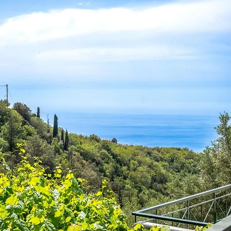 Kerkis Traditional Апартаменты *