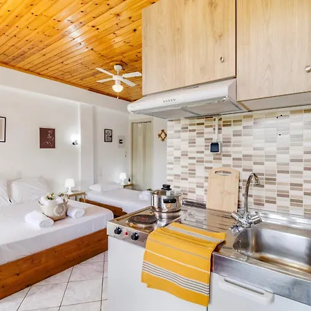 Апартаменты Kerkis Traditional *